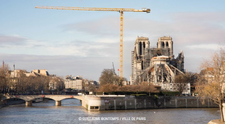Étude des fondations de la grue - Notre-Dame de Paris